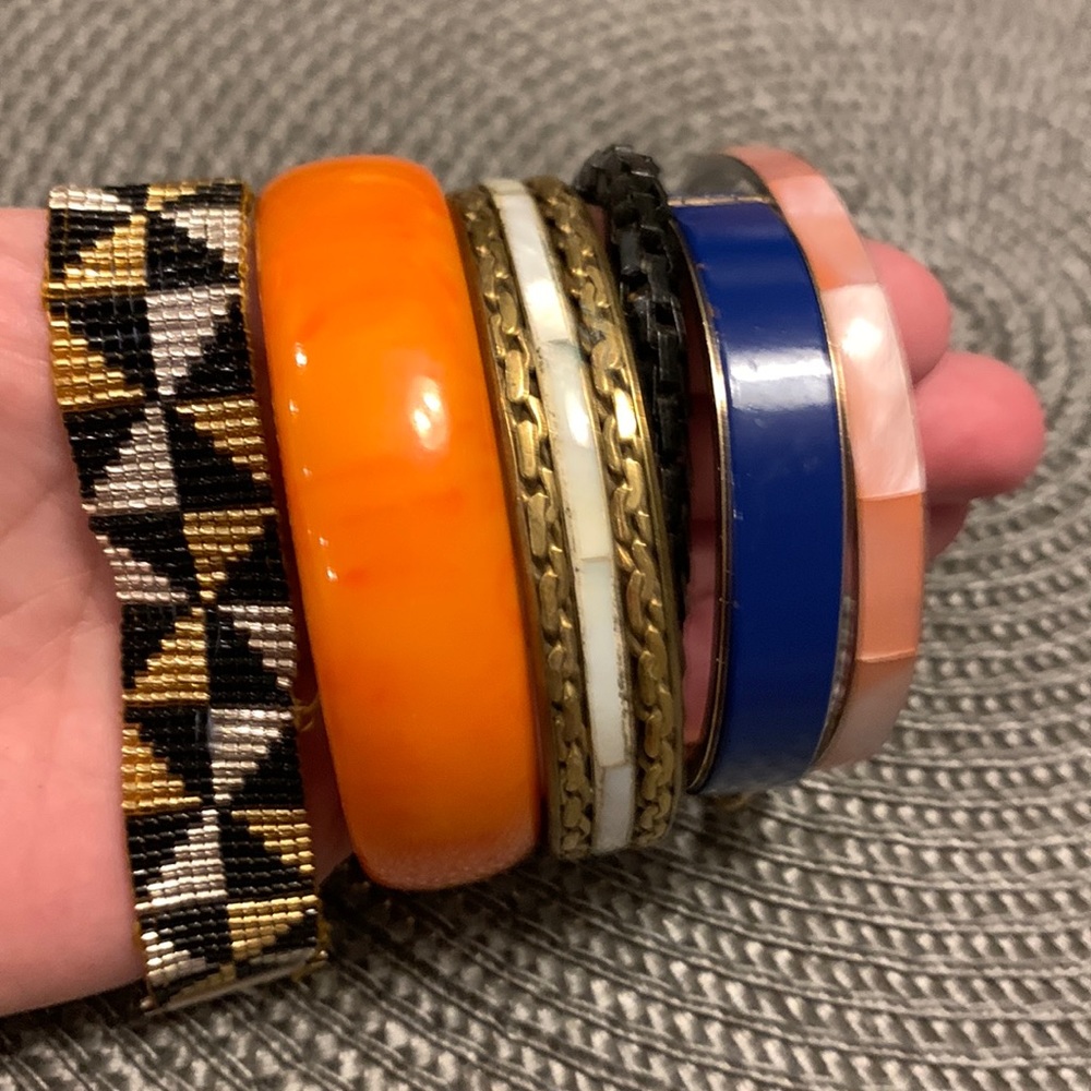 3 for $25 - Lot of 6 bracelets